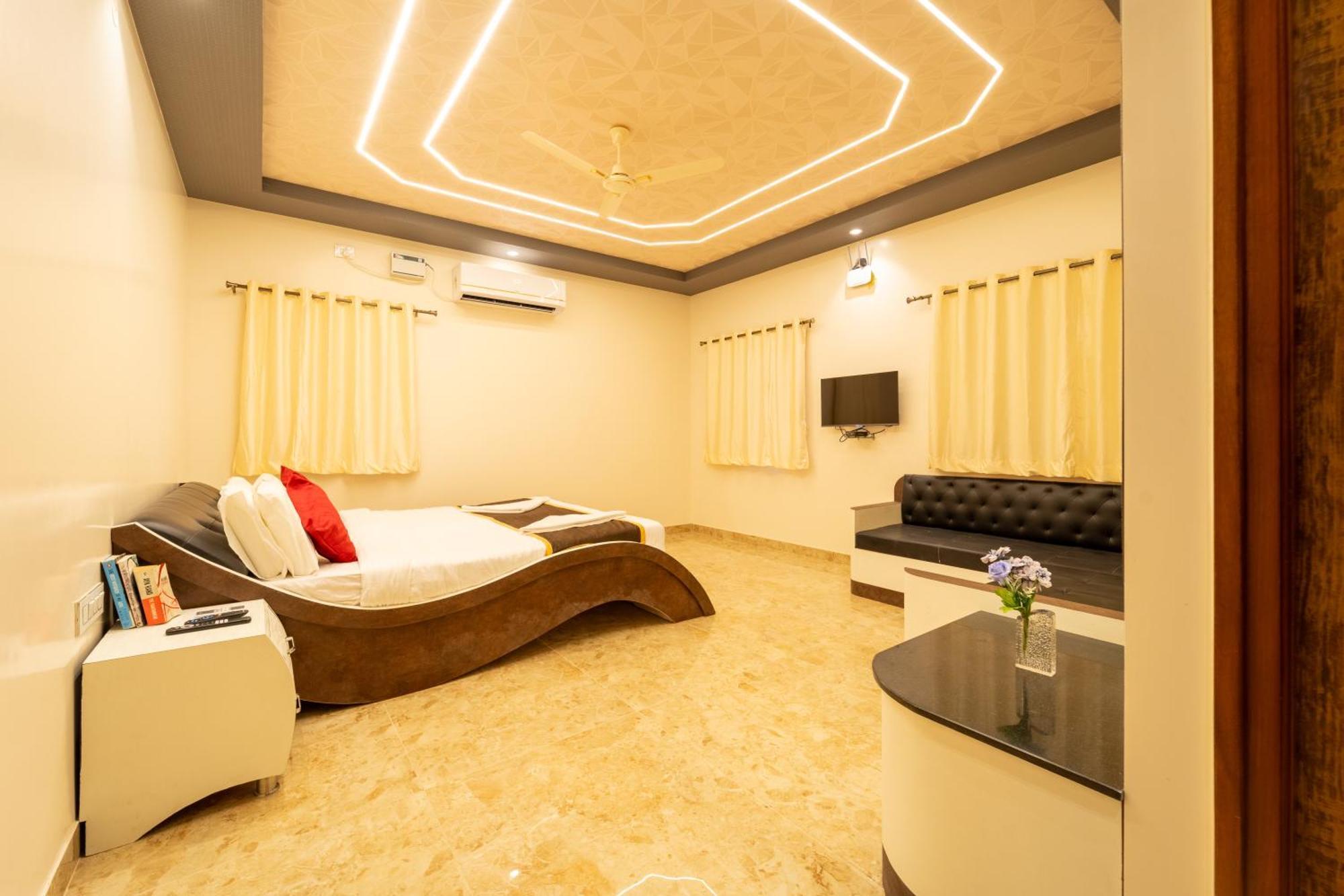 Seasons Suites - Hbr Bangalore Cameră foto