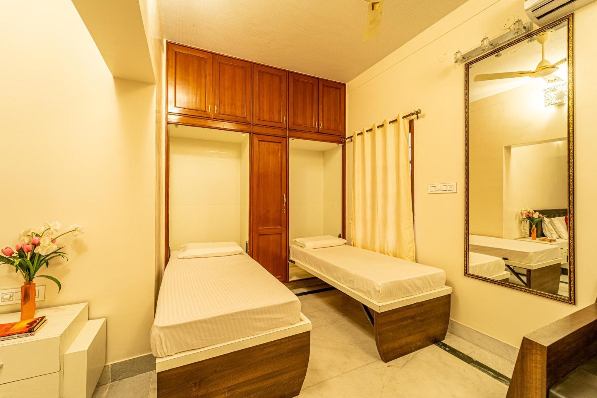 Seasons Suites - Hbr Bangalore Cameră foto