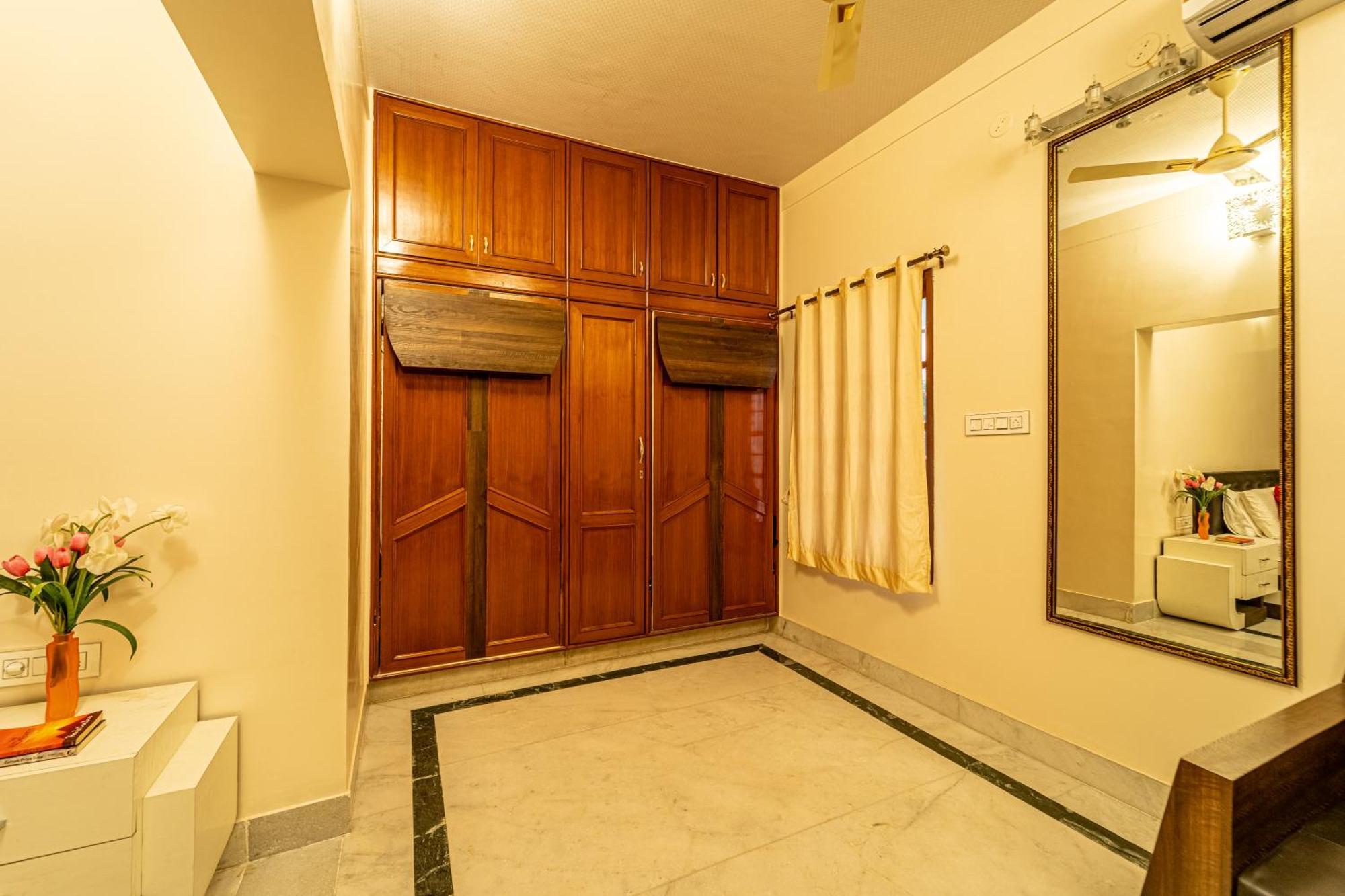 Seasons Suites - Hbr Bangalore Cameră foto