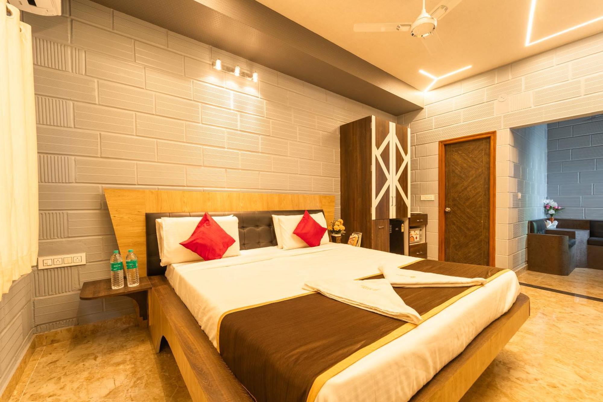 Seasons Suites - Hbr Bangalore Cameră foto